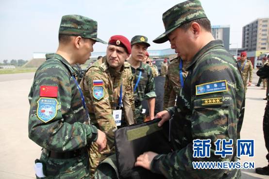 D:\My Documents\My Pictures\新华网\中俄联训 167.jpg