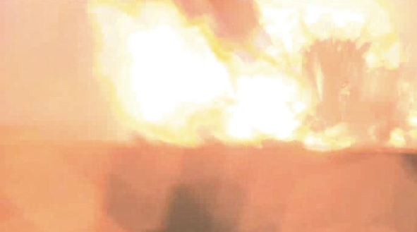 高清：俄质子-M运载火箭发射后凌空爆炸【10】