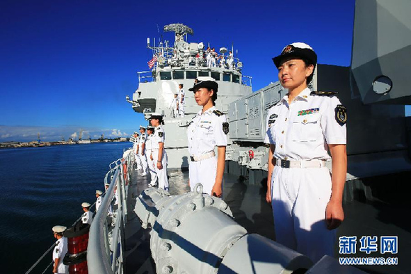 大小立见：中国战舰与美巡洋舰同泊珍珠港
