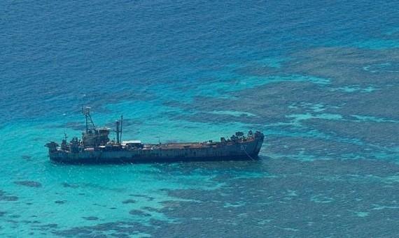 菲宣称军舰搁浅为占领仁爱礁 中方表示绝不容许