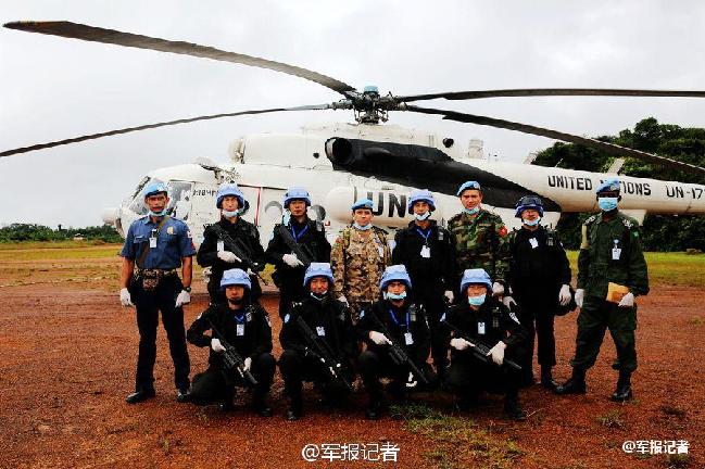 中国驻利比里亚维和防暴队国庆坚守疫区