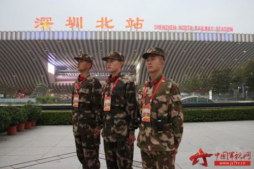 深圳车站：春运线上的那一抹橄榄绿